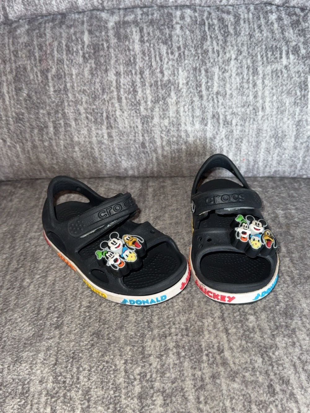 Disney Crocs Kids Size C7 Black w/ With Rainbow Goofy Mickey Pluto Donald